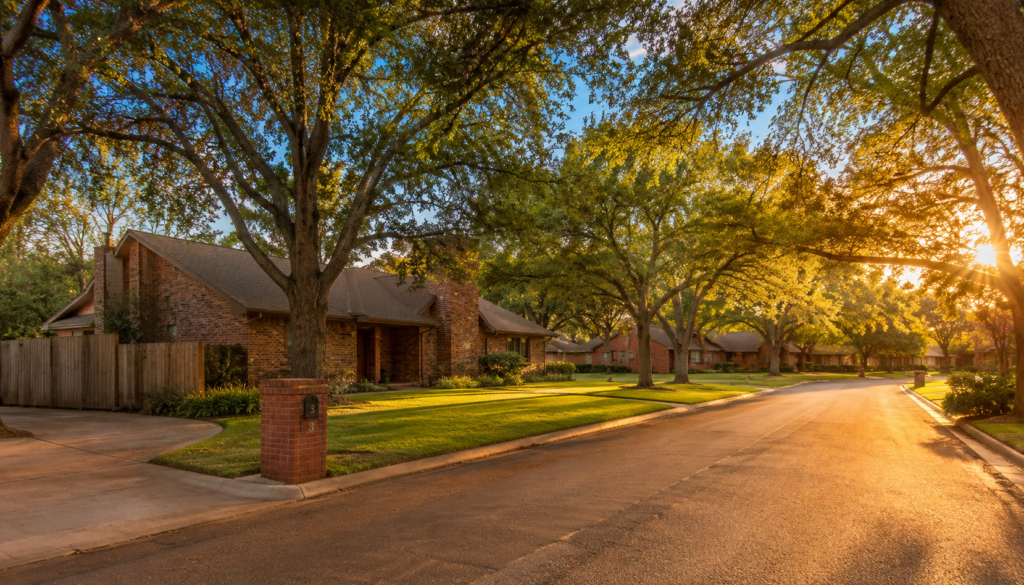 Is Rustic Hills the Best Norman Neighborhood for Buyers Who Want Privacy?